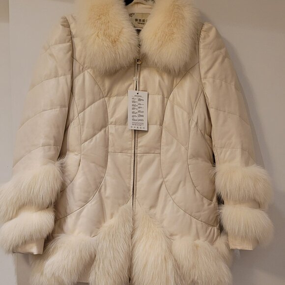 Genuine Leather Down Coat with Fox Fur - Picture 1 of 16
